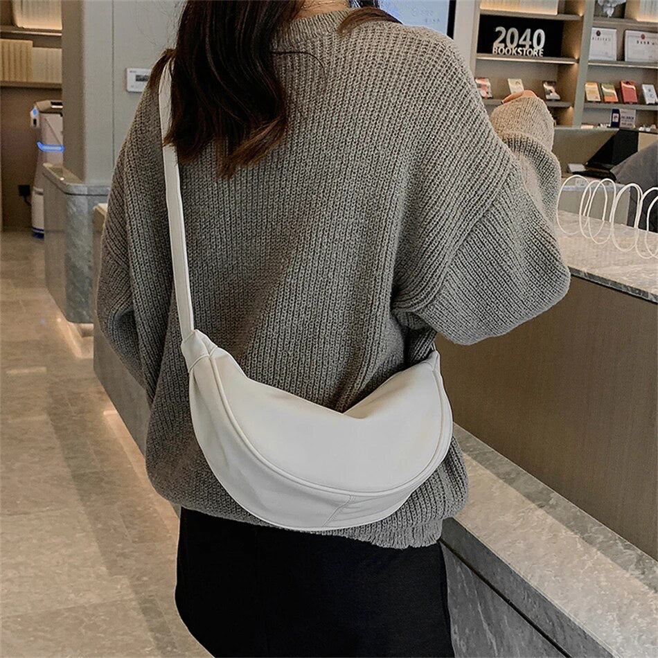 Amelia - Petite Leather Bag