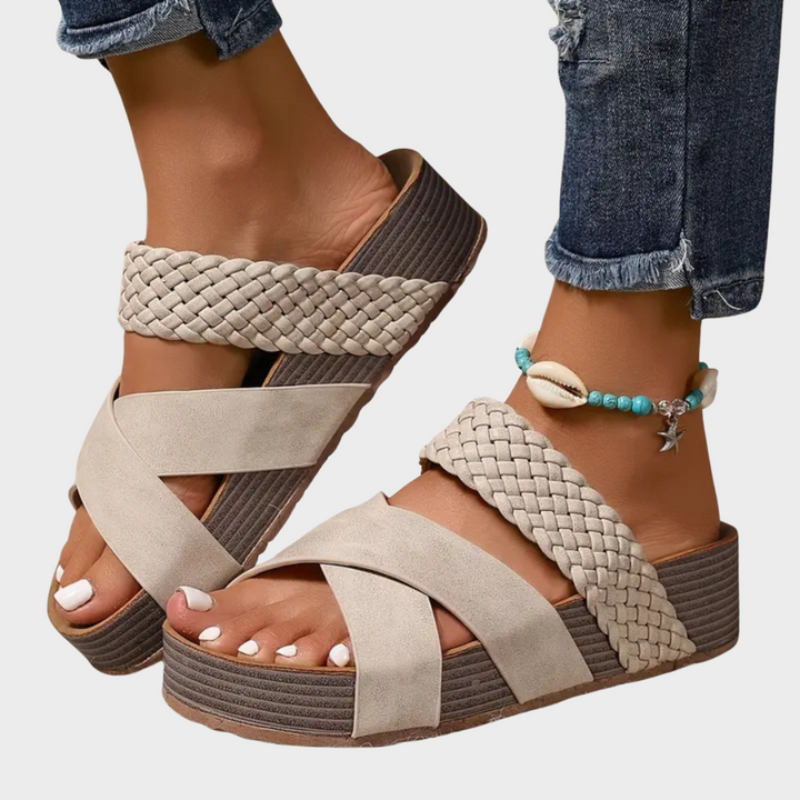Freja – Orthopaedic Comfort Sandals with Woven Design