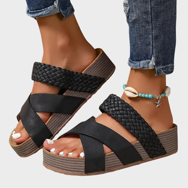 Freja – Orthopaedic Comfort Sandals with Woven Design