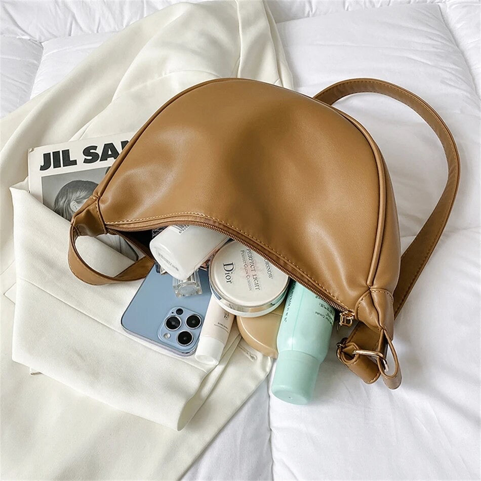 Amelia - Petite Leather Bag