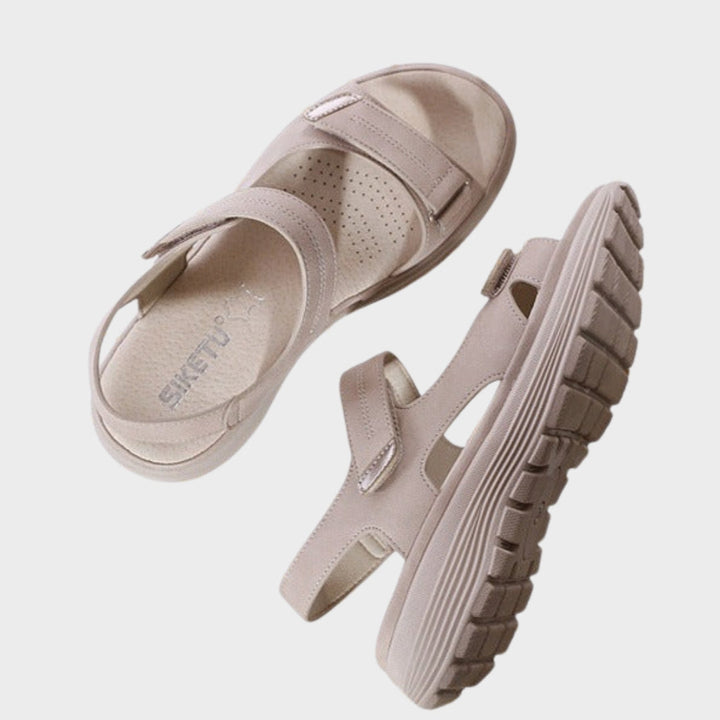 Marie - Orthopaedic sandals with adjustable straps