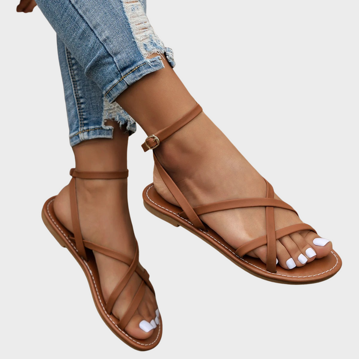 Sarah - Casual sandals with zip at the back