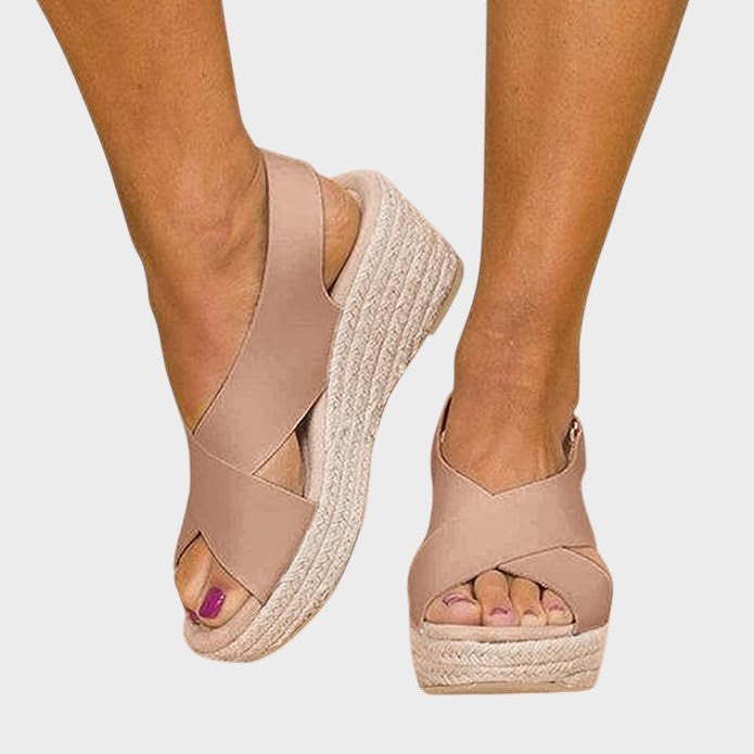 Charlotte - Stylish Sandals with Cross Straps