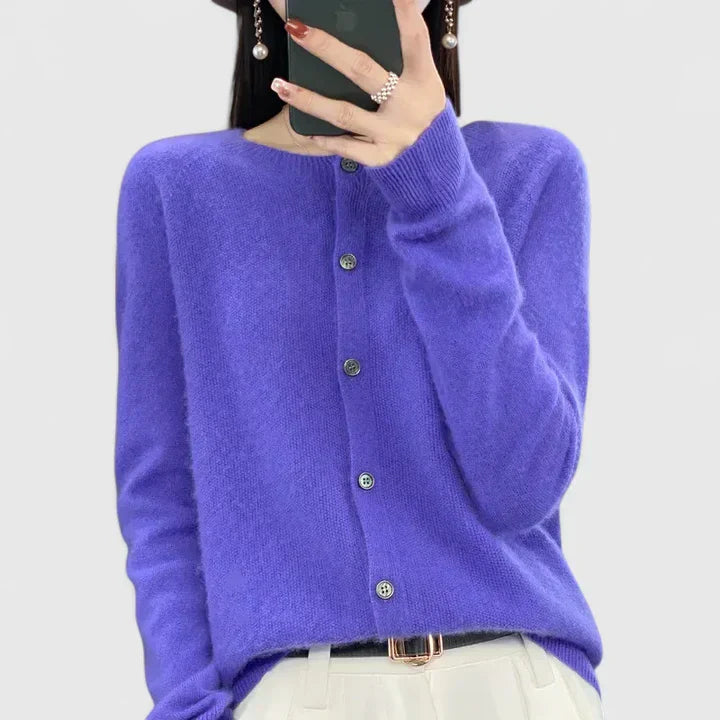 Carla - Stylish All-Season Cardigan
