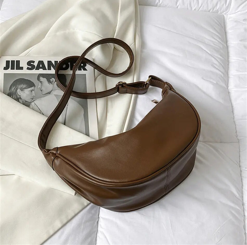 Amelia - Petite Leather Bag