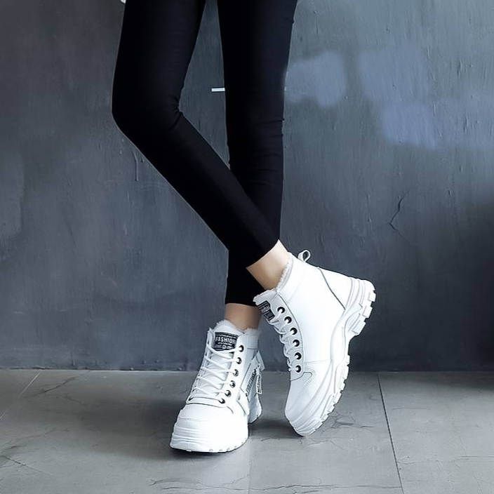 Sarah - Cozy Fur-Lined Winter Shoes