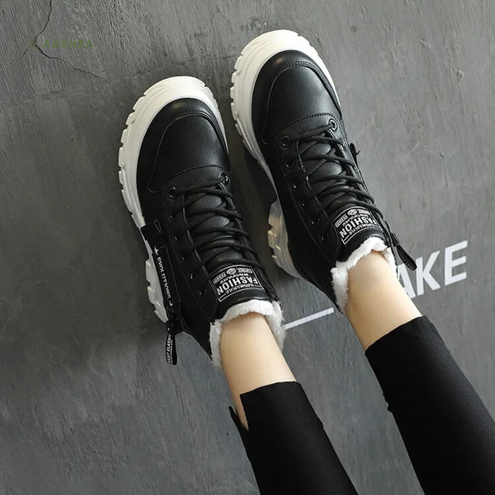 Sarah - Cozy Fur-Lined Winter Shoes