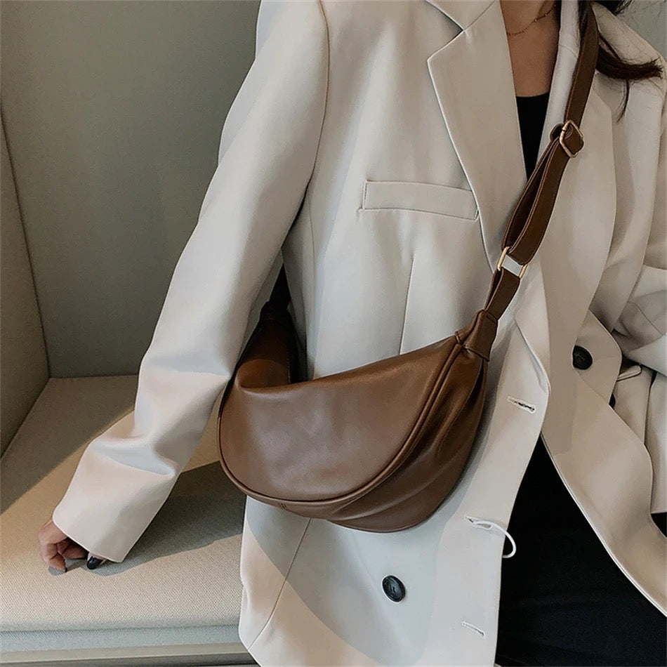 Amelia - Petite Leather Bag