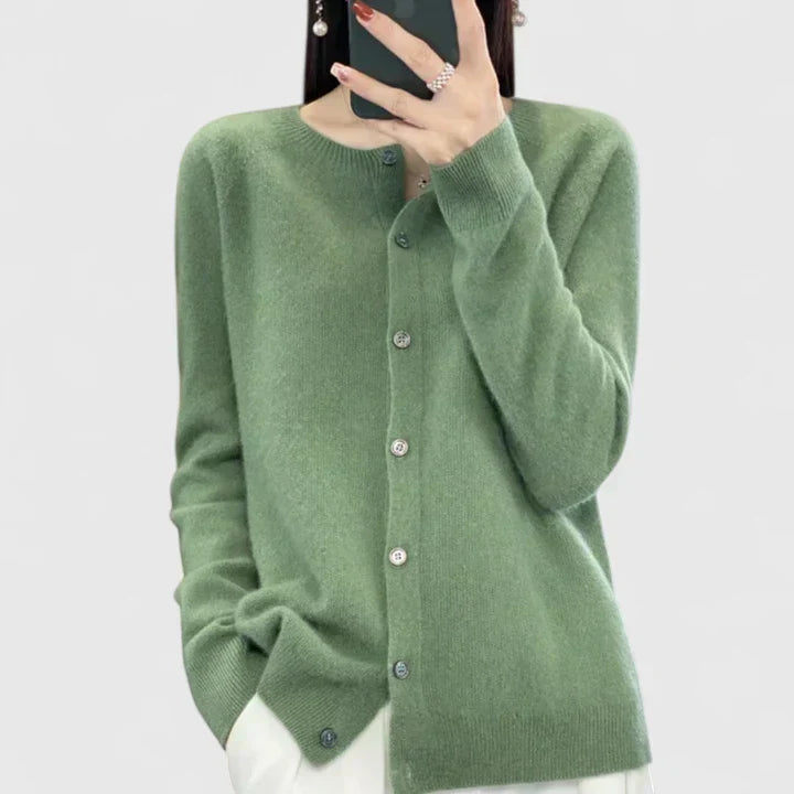 Carla - Stylish All-Season Cardigan