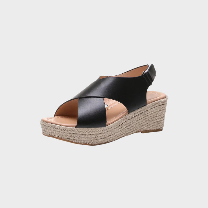 Charlotte - Stylish Sandals with Cross Straps