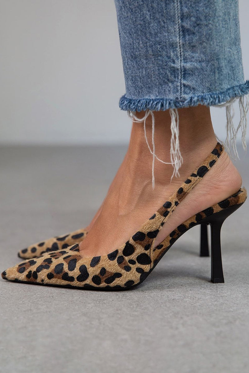 Lena - Khaki leopard print court shoes with pointed toe