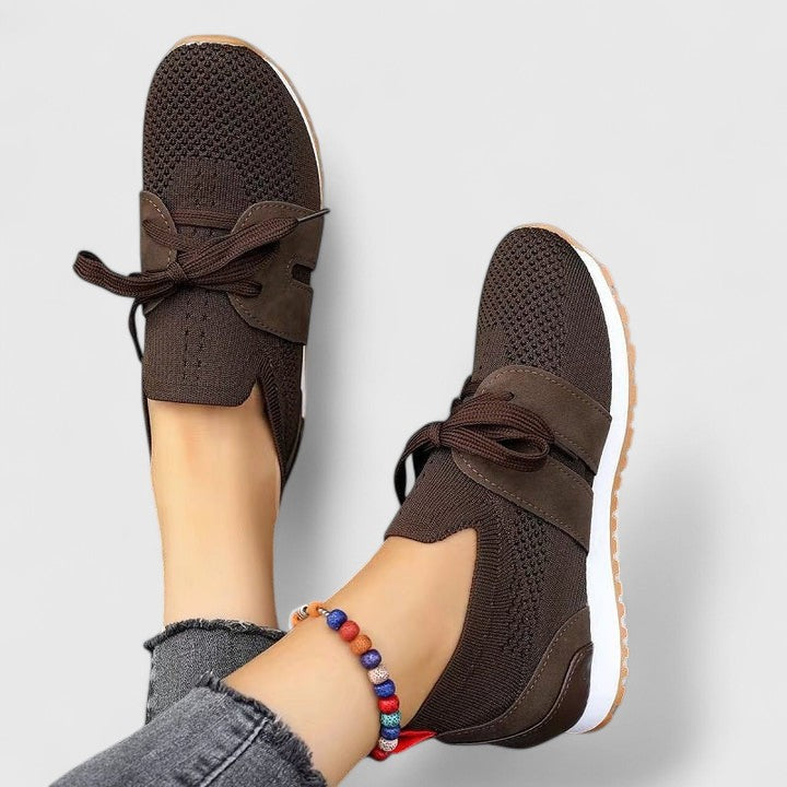Loïs - Orthopaedic Trainers