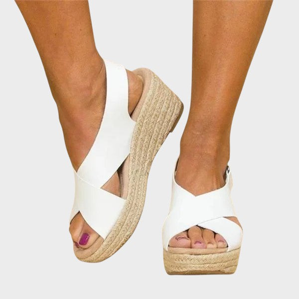 Charlotte - Stylish Sandals with Cross Straps