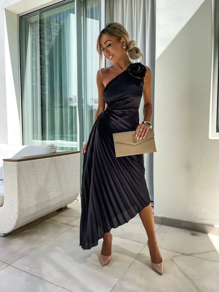 Sarah - Elegant Floral Dress