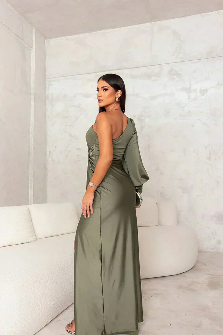 Chloe - Elegant Maxi Dress