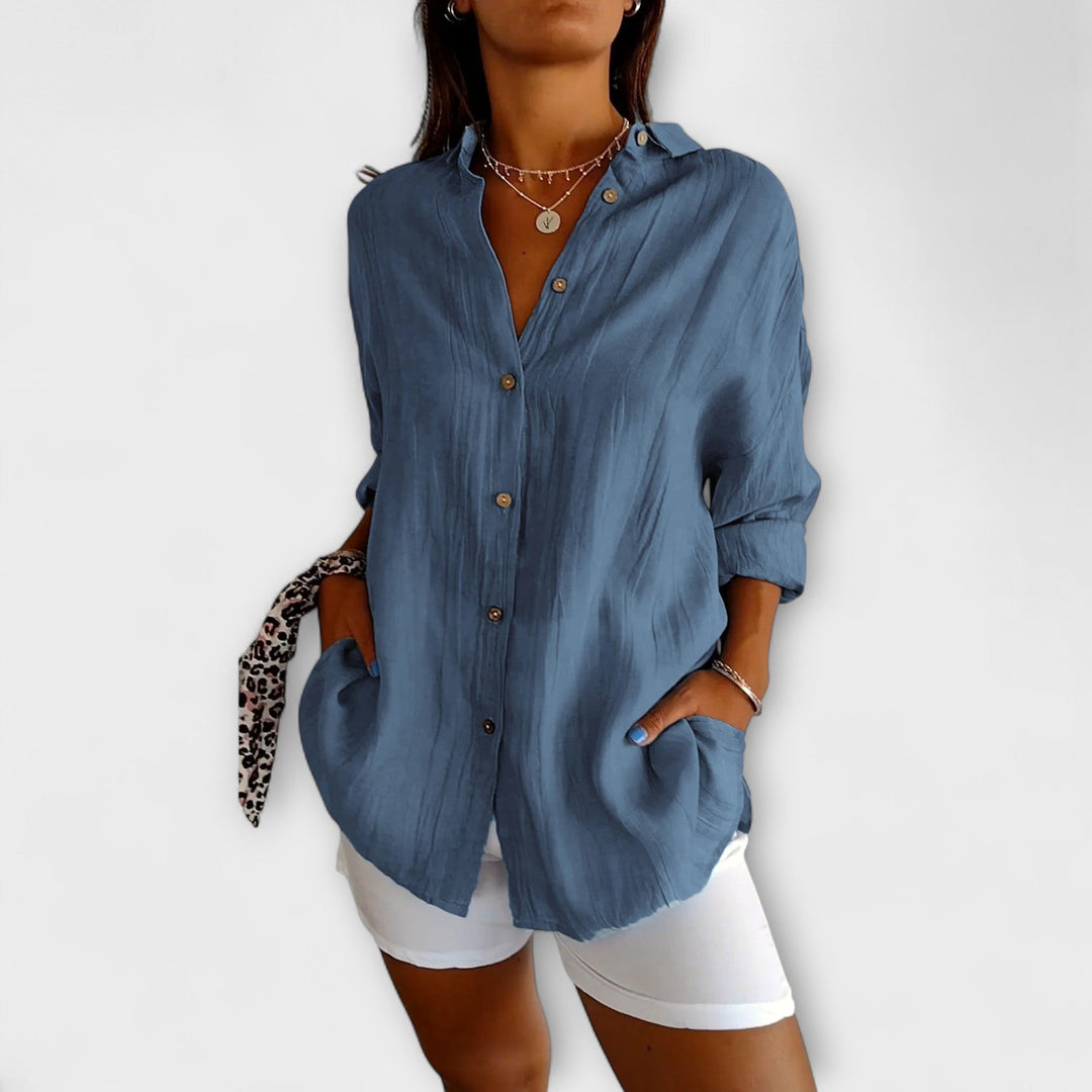 Holly - Chic Pleated Blouse