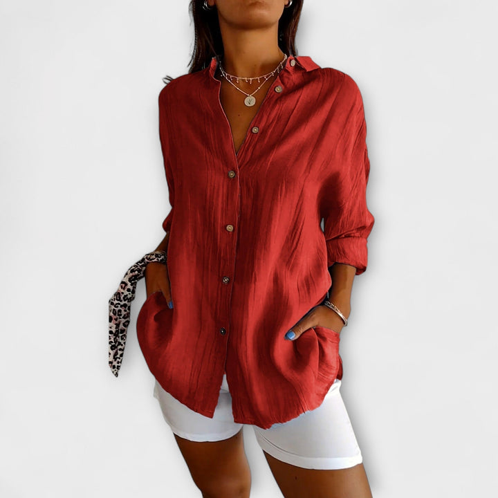 Holly - Chic Pleated Blouse
