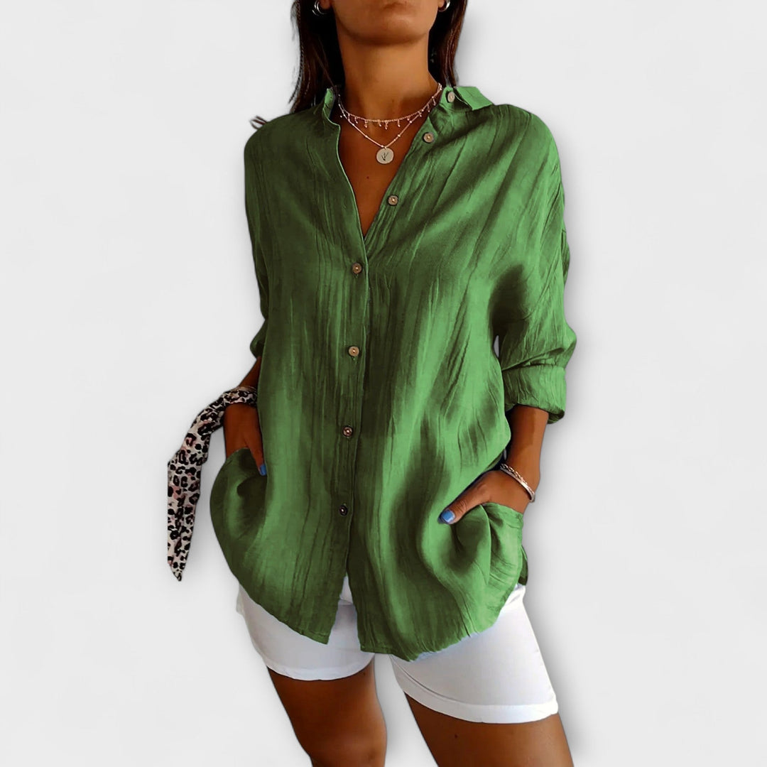 Holly - Chic Pleated Blouse