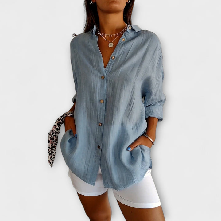 Holly - Chic Pleated Blouse