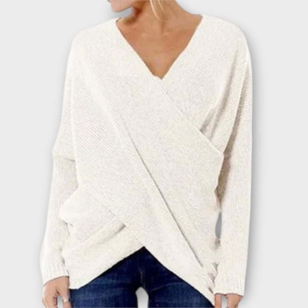 Clara - Cozy V-neck Sweater