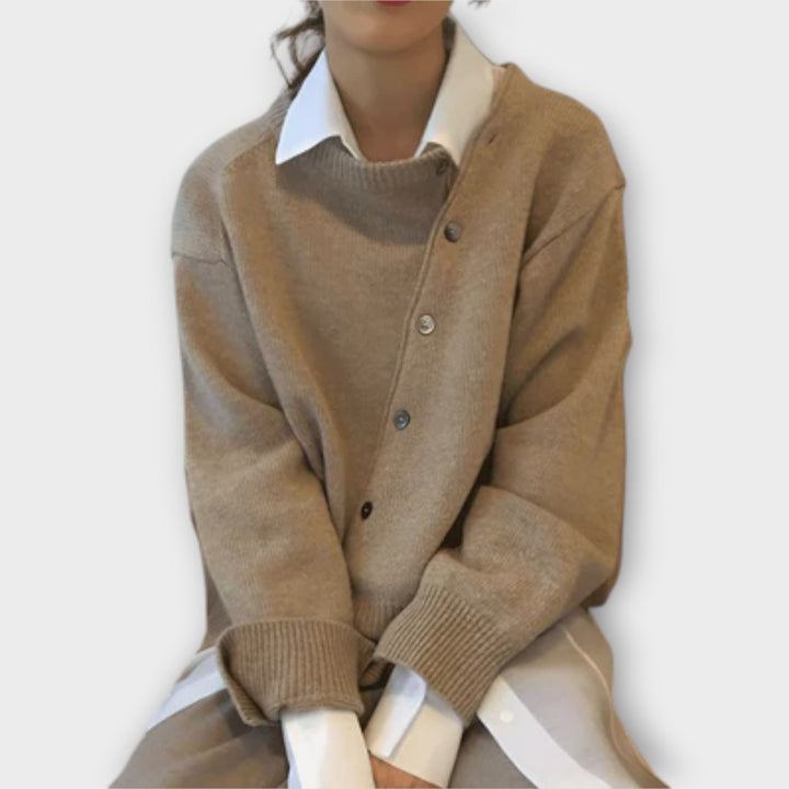 Margaret - Cozy Button Cardigan