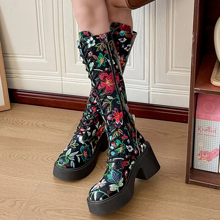 Claire - Stylish flower boots