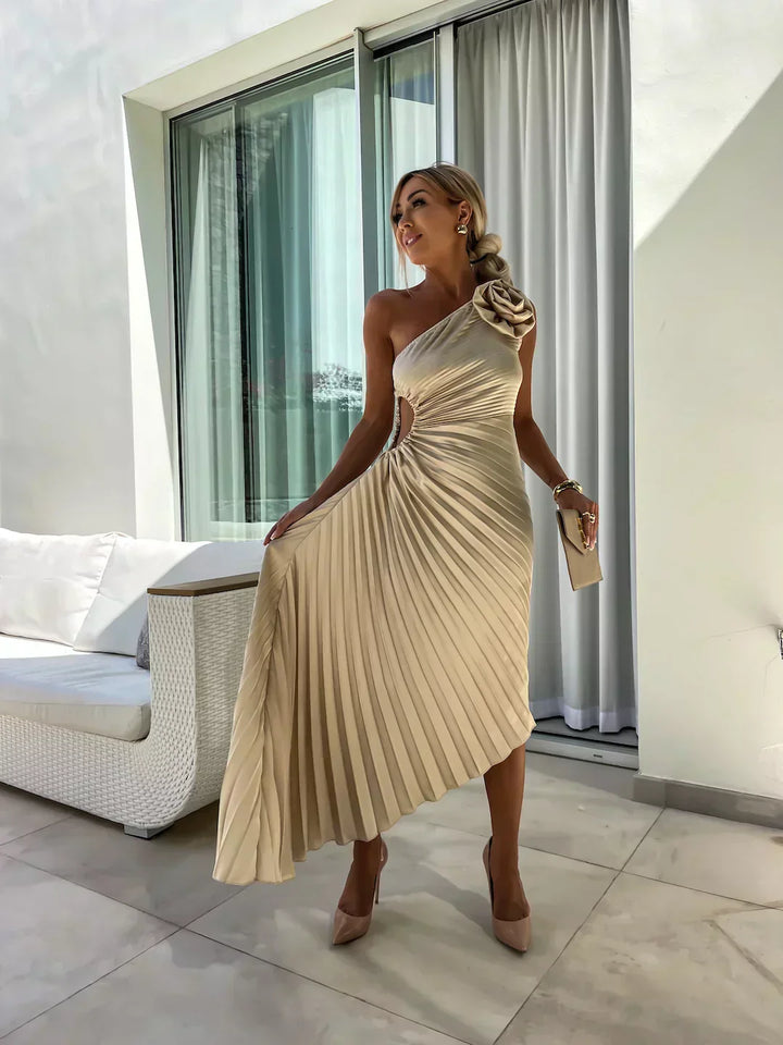 Sarah - Elegant Floral Dress